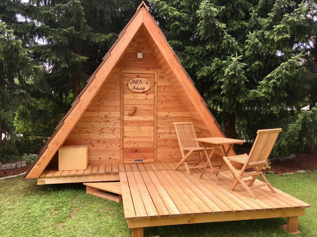 Glamping J-max Bled